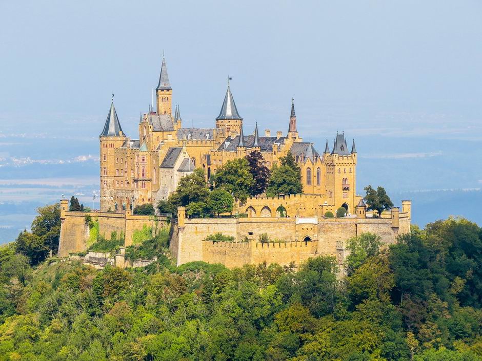 Hohenzollern várkastély